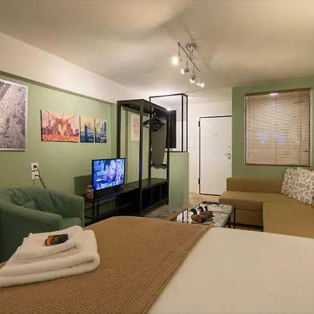 Pol's Studio, Mediterranean Kalamata