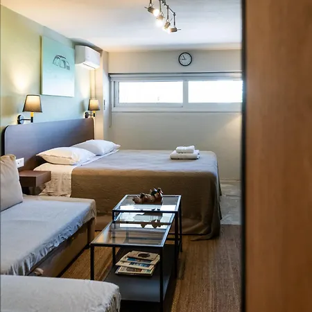 Pol's Studio, Mediterranean *