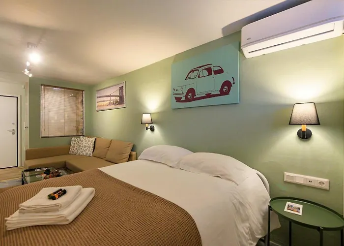 Pol's Studio, Mediterranean 아파트 칼라마타