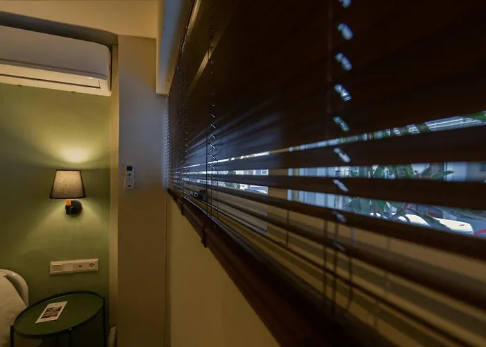 Pol's Studio, Mediterranean * 칼라마타